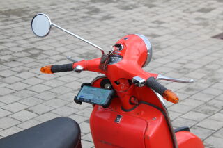 MRP Smartphonehalter magnetisch, Vespa + Lambretta universal. Inkl. Handyklemmung.