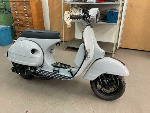 Gepäckträger Durchstieg schwarz pulverbeschichtet Vespa PX / T5 - MRP